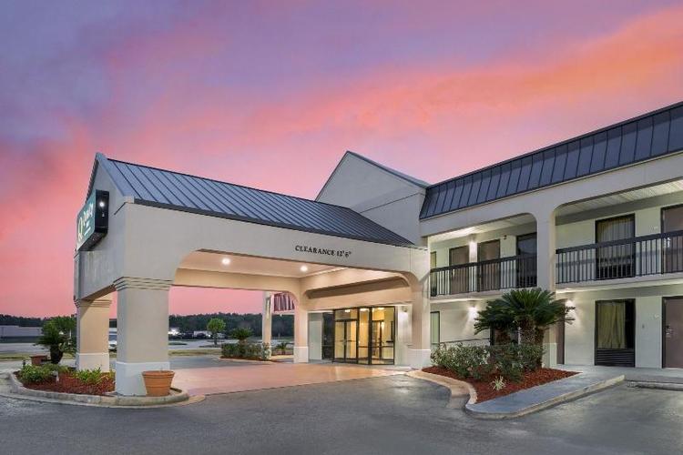 Quality Inn
