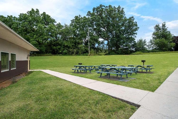 Quality Inn Suites Chambersburg Area