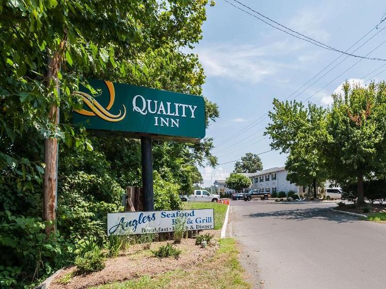 Quality Inn Solomons - Beacon Marin