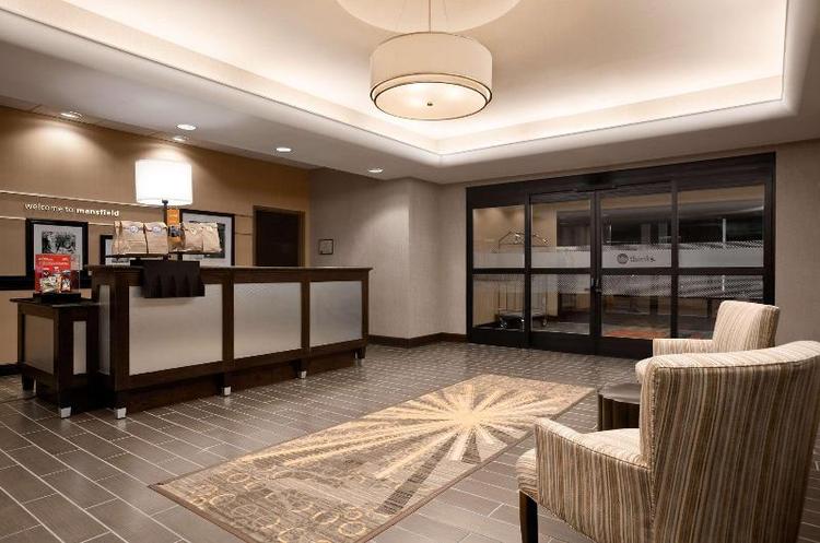 Hampton Inn & Suites Mansfield, PA