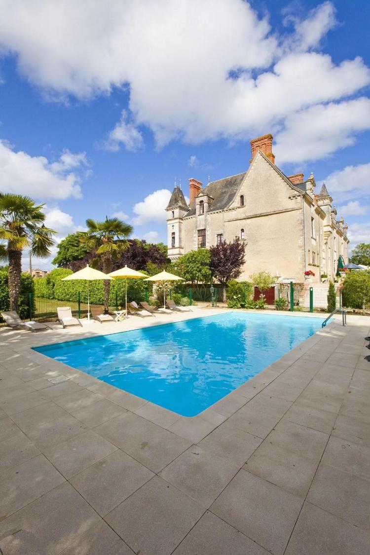 Chateau De La Verie