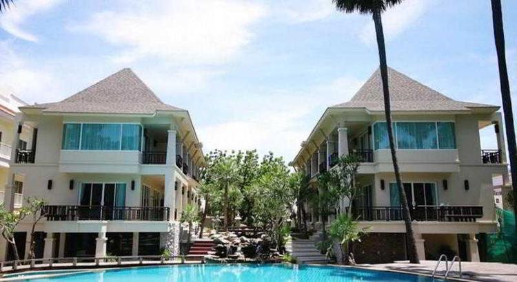 Bann Pantai Resort