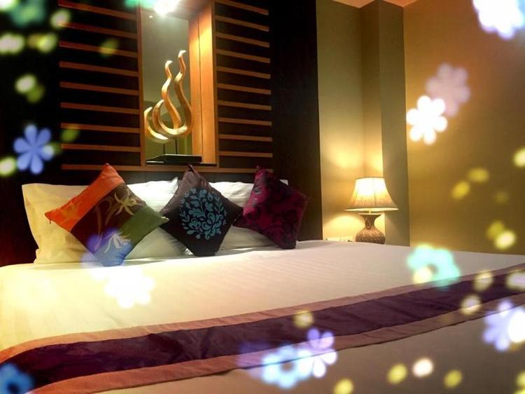 Hua Hin White Sand