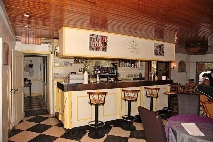 Hotel Restaurant Les Glycines