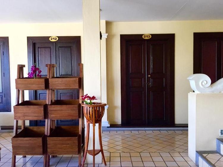 Na Thapae Hotel