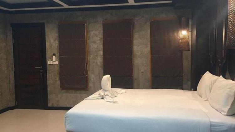 Jj Bungalow