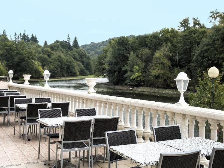 Logis Hôtel le Moulin Neuf