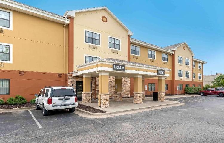 Extended Stay America - Bloomington - Normal