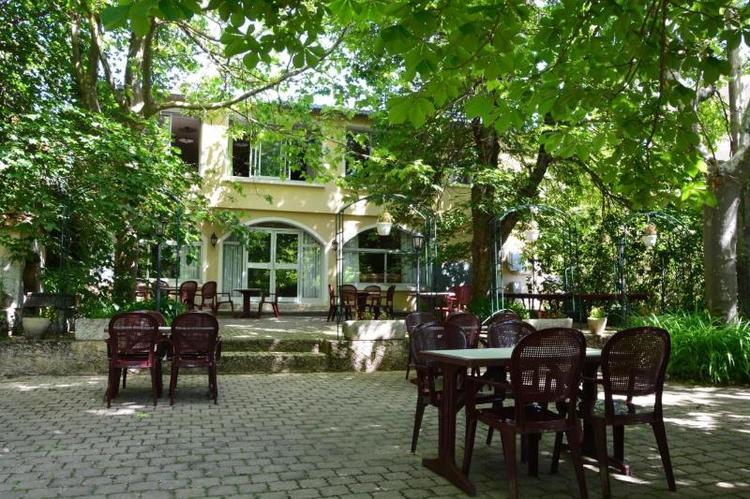 Logis Hotel le Ceans