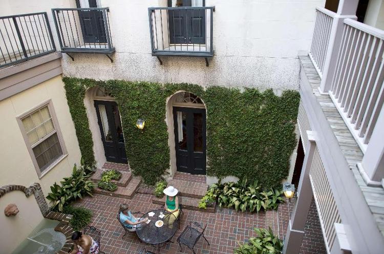 Kings Courtyard Inn