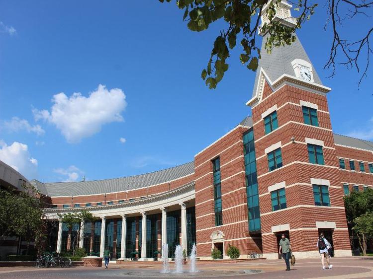 Indigo Waco - Baylor