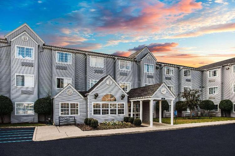 Microtel Inn & Suites By Wyndham Chattanooga/Near