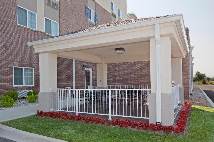Candlewood Suites Louisville North