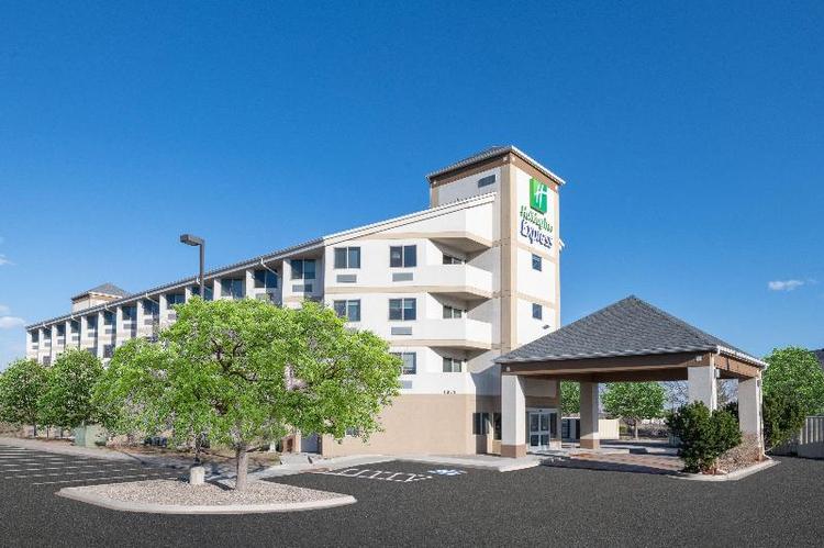 Holiday Inn Express & Suites Colorado Springs - Ai