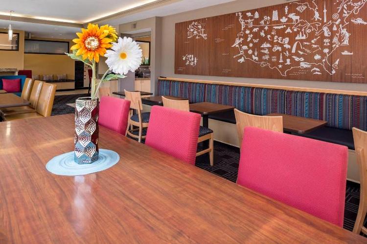 Towneplace Suites By Marriott Huntington