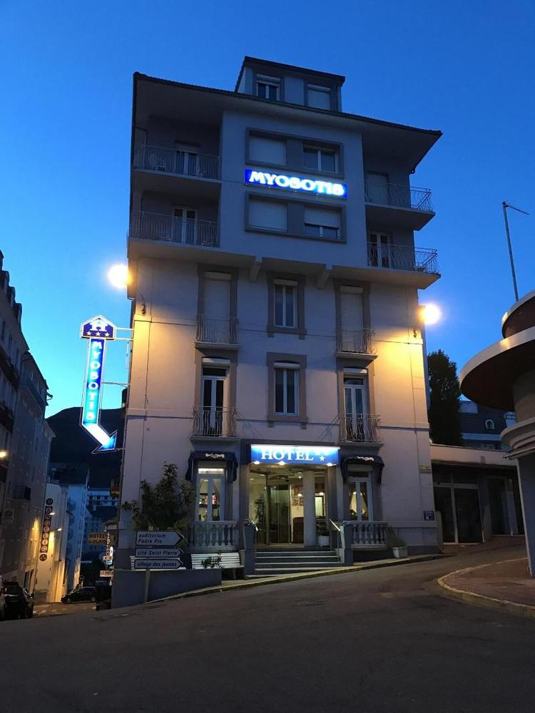 Myosotis