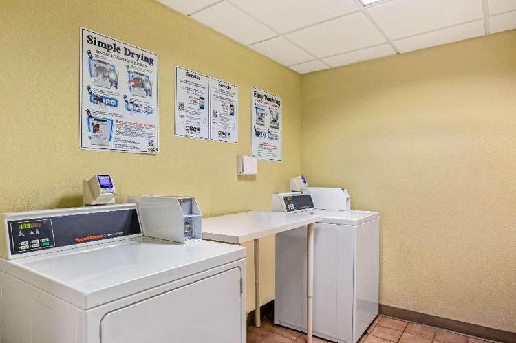 La Quinta Inn & Suites Miami Cutler Ridge