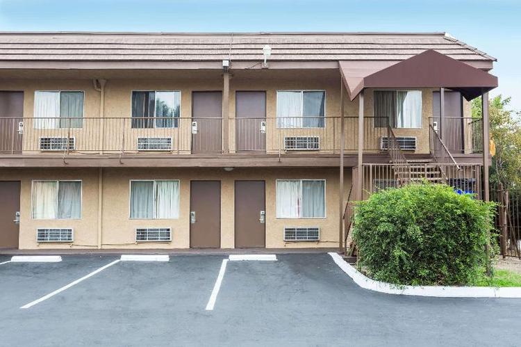 Days Inn by Wyndham San Bernardino Casino