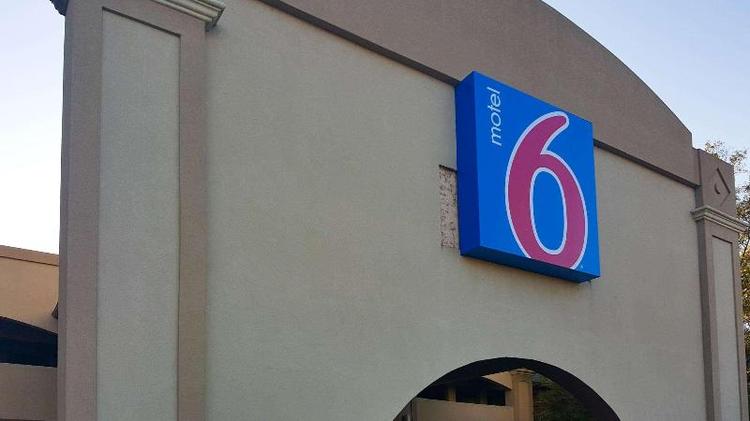 Motel 6 Little Rock AR