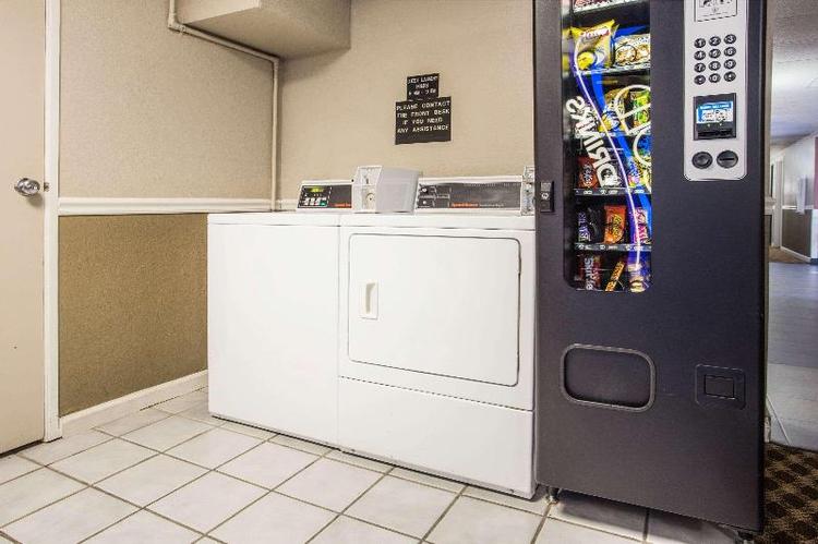 Super 8 by Wyndham Vacaville