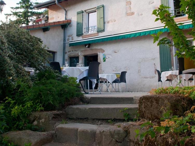 Logis Hotel les Vieilles Granges