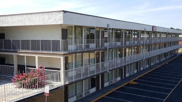 Howard Johnson Inn Richmond West