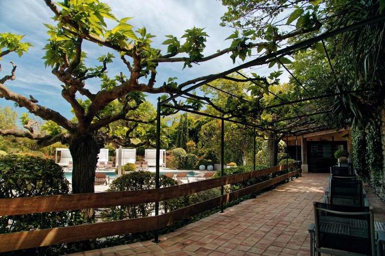 Hotel du Chateau et SPA GEMOLOGY