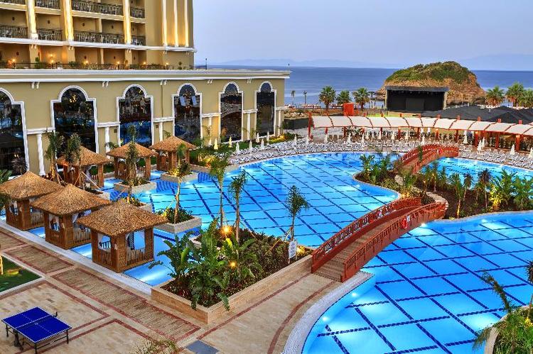Sunis Efes Royal Palace Resort & Spa Hotel