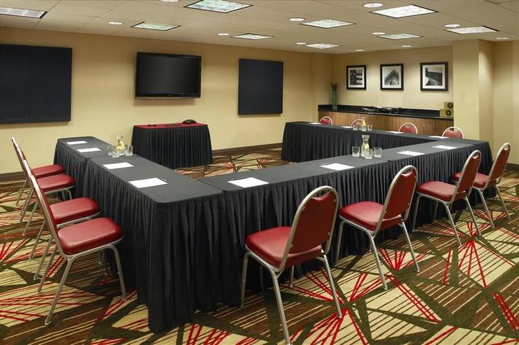 Four Points by Sheraton Nashville Airport