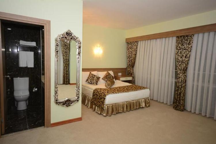 Nice Royal Hotel