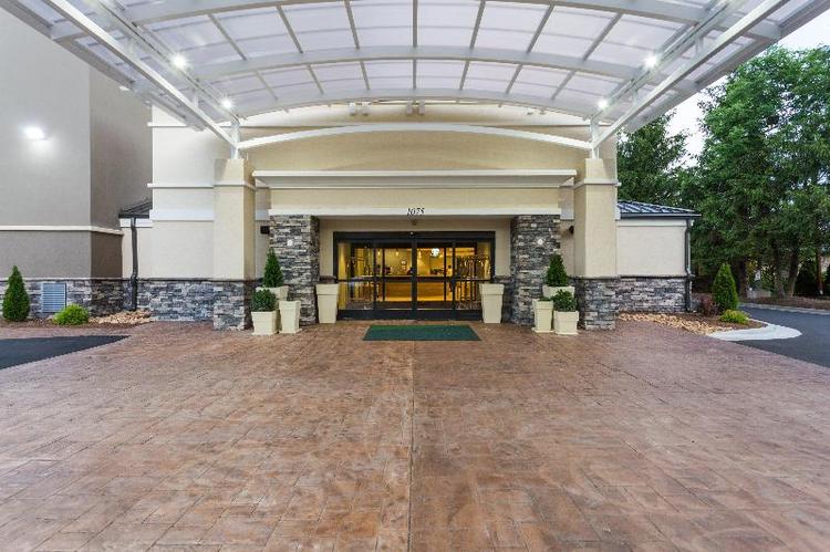 Holiday Inn Boone - University Area