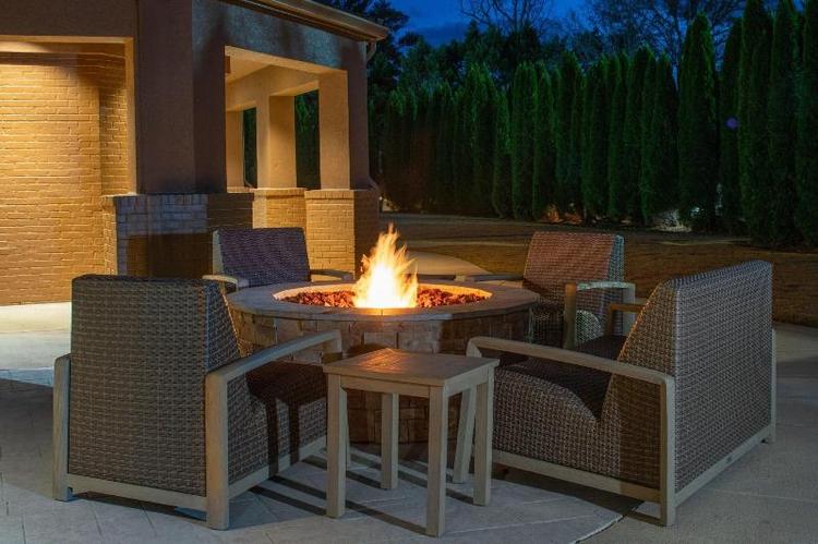 Courtyard Decatur
