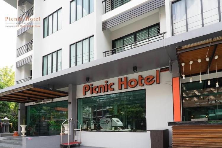 Picnic Hotel