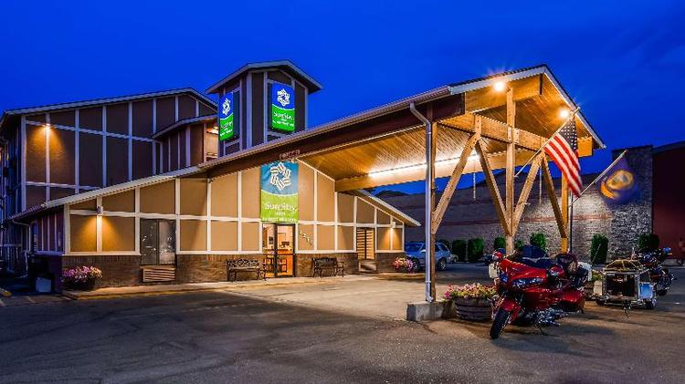 BEST WESTERN Lindsay Inn & Suites