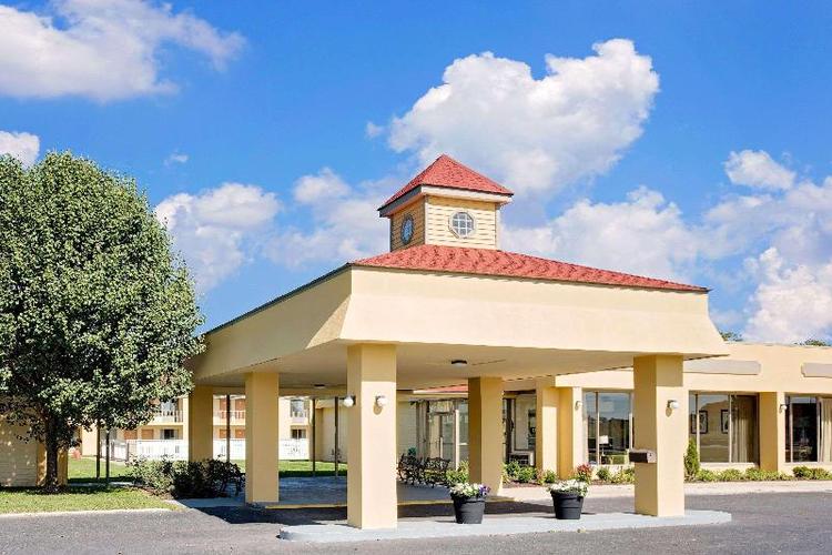 Days Inn by Wyndham Easton