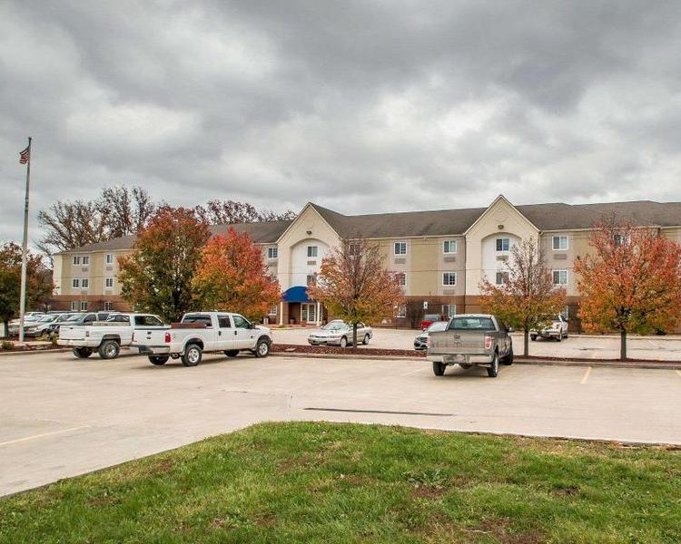 Birch Hill Suites Columbia – Hwy 63 & I-70