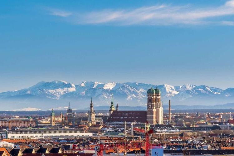 Super 8 Munich City West