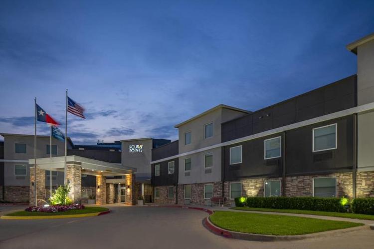 Four Points by Sheraton Arlington