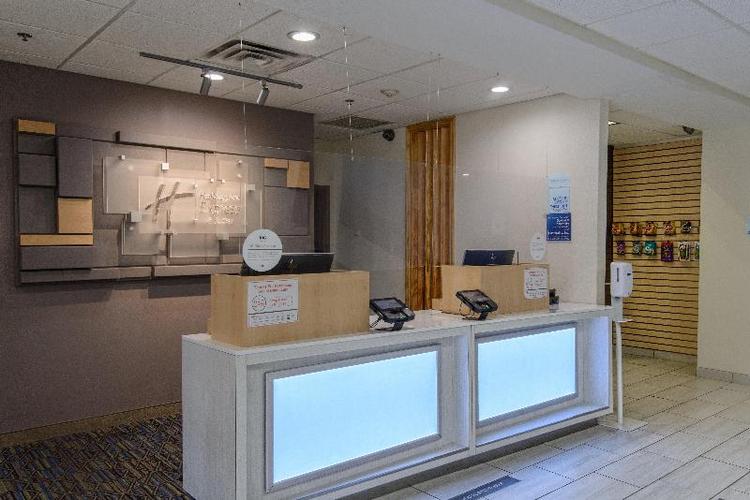 Holiday Inn Express and Suites Corpus Christi
