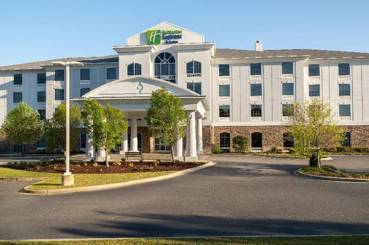 Holiday Inn Express & Suites Aiken