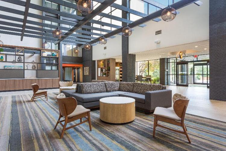 Holiday Inn Roanoke Airport-Conference Ctr