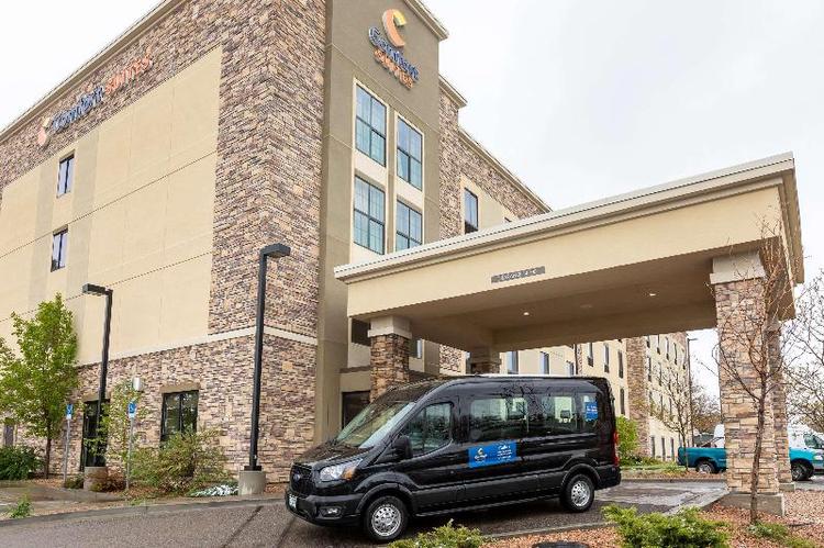 Comfort Suites Denver near Anschutz Medical Campus