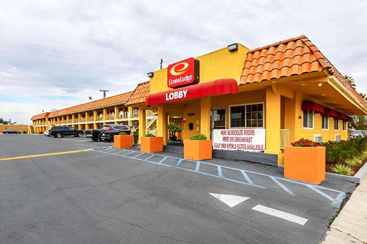 Econo Lodge San Bernardino I-215