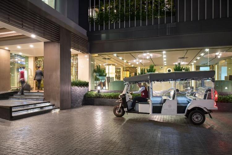Solitaire Bangkok Sukhumvit 11