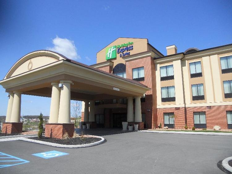 Holiday Inn Express and Suites Greensburg