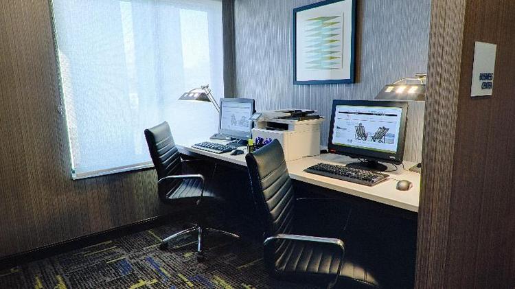 Holiday Inn Express Bordentown - Trenton South
