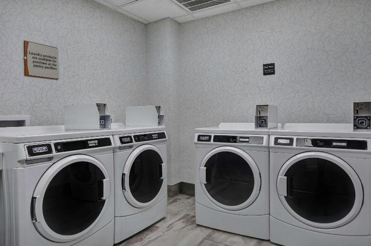 Homewood Suites by Hilton Savannah-North/Airport,