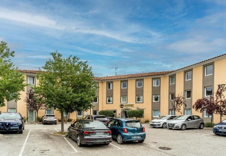 B&B HOTEL Aix En Provence Le Tholonet