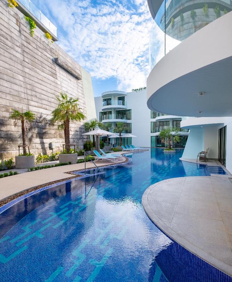 Lets Phuket Twin Sands Resort & Spa