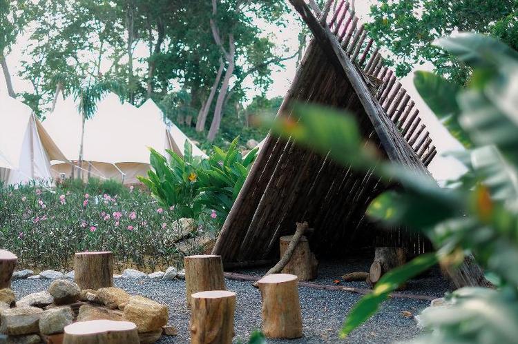 Roost Glamping
